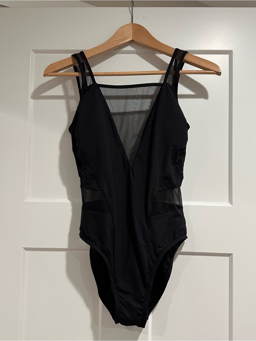 Kenneth Cole Black One Piece Mesh Cutout Plunge V Neck Swimsuit Swim Small S